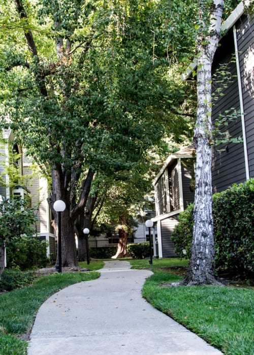 Community walkway at Waterford Cove in Sacramento, California