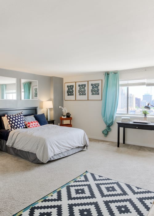 View two bedroom floor plans at The Towers on Franklin in Richmond, Virginia