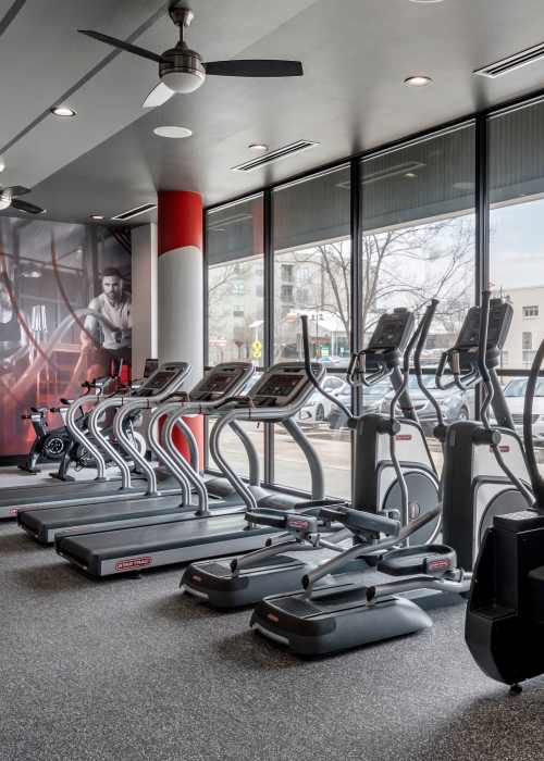 View amenities at Belclaire in Dallas, Texas
