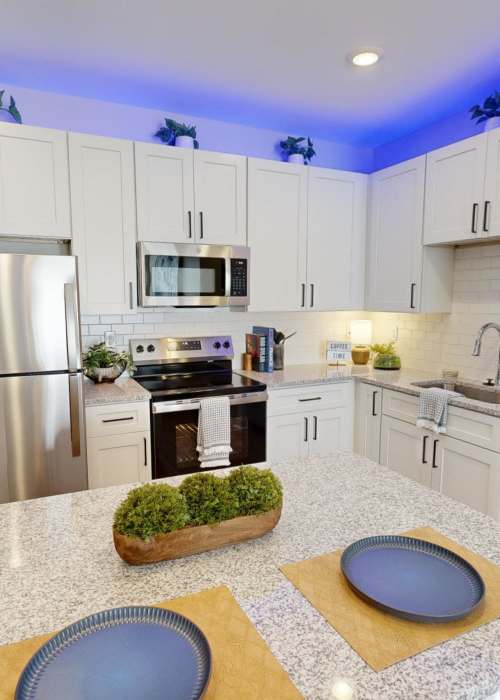 View floor plans offered at Remington Lake Apartments in Hamilton, Ohio