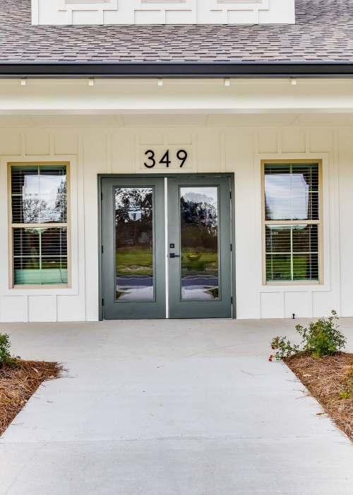 View photos at Cottages at Creekview in Lafayette, Louisiana