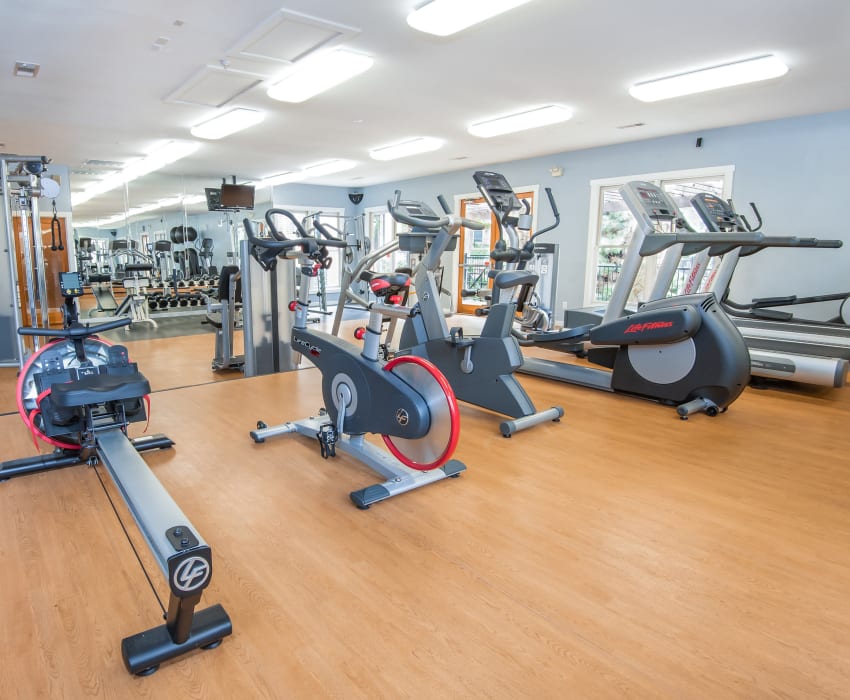 Fitness center at El Lago Apartments
