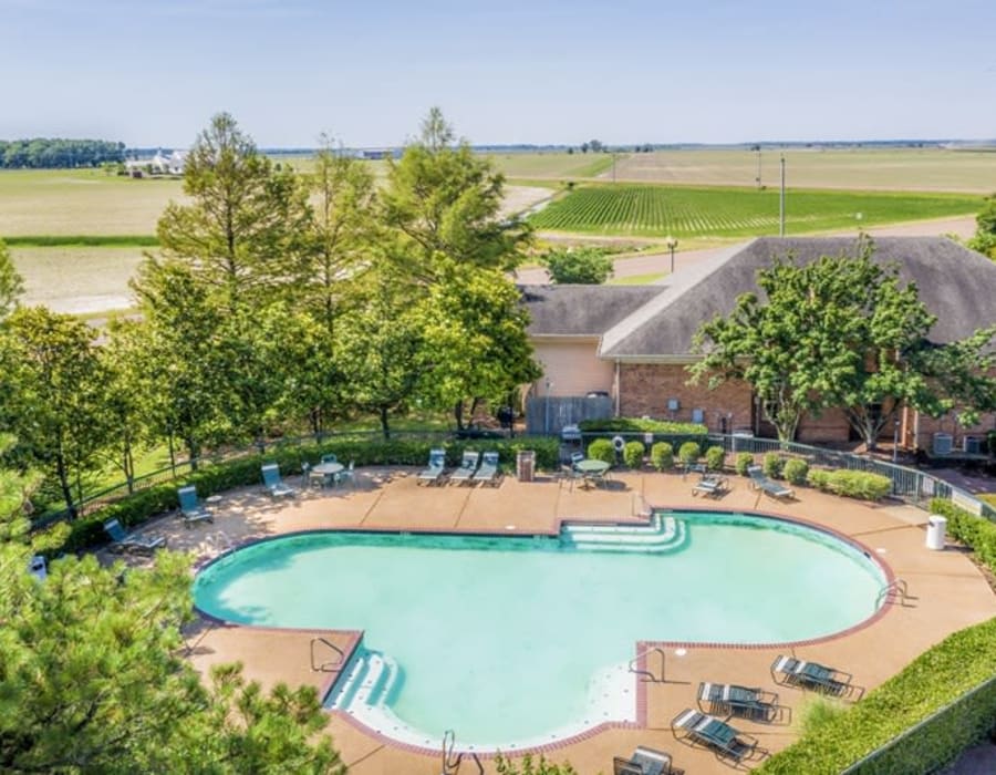 Aerial view of the pool and surrounding fields at Lakeside Vintage in Robinsonville, Mississippi