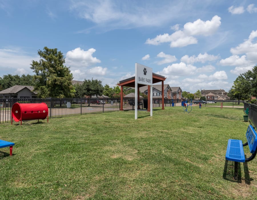 Wide play area at The Spencer Park Row in Houston, Texas