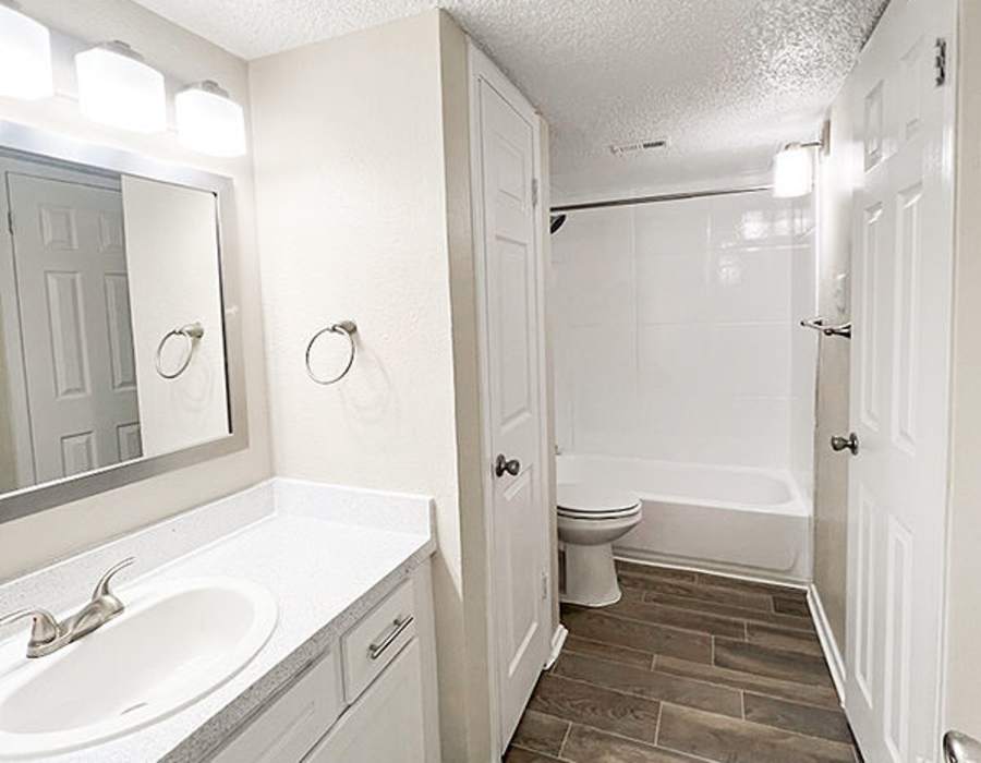 Summerwood Apartments model apartment kitchen