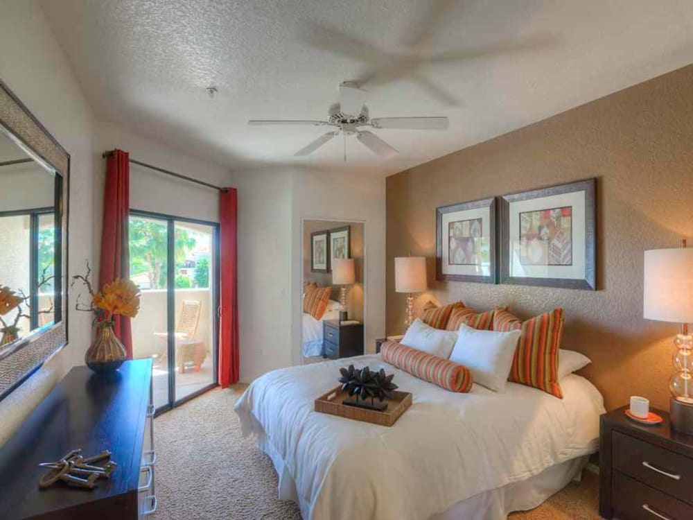 Glendale Az Apartments In Arrowhead Near Midwestern Univ