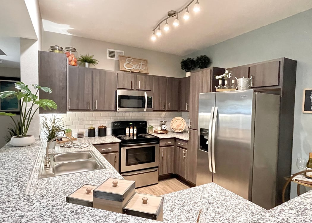 Apartment amenities at The Abbey at Barker Cypress