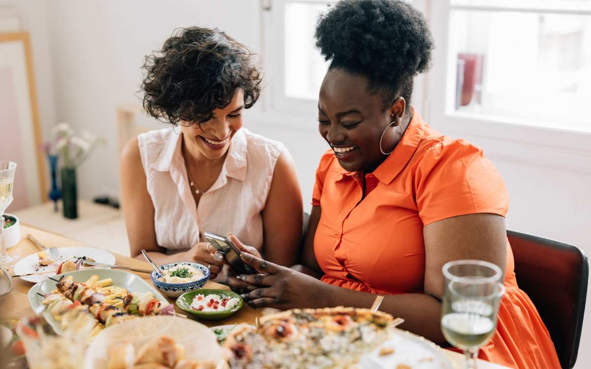 Breakfast bar in a kitchen at Webster Park in Webster, New York