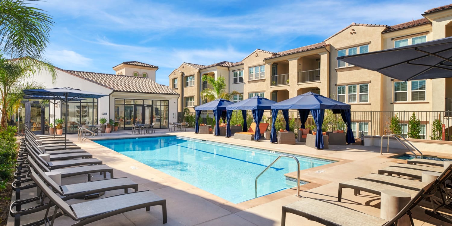 Riverside, California, apartments at The Trails at Canyon Crest