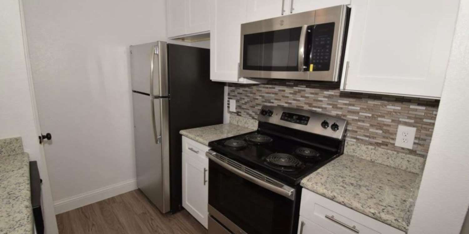 Upscale apartments at Lakeshore Villa Apartments in Rowlett,Texas