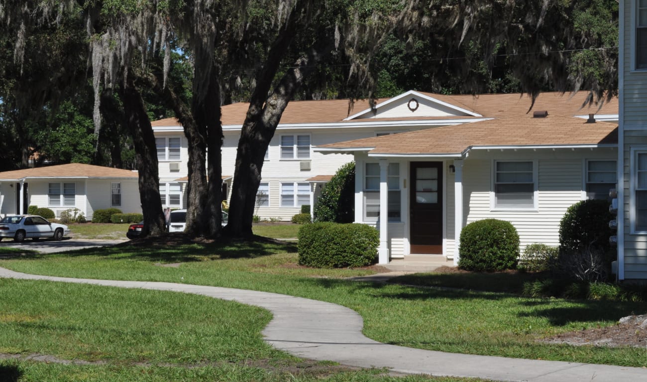 Community housing at St. Johns Landing Apartments in Green Cove Springs, Florida