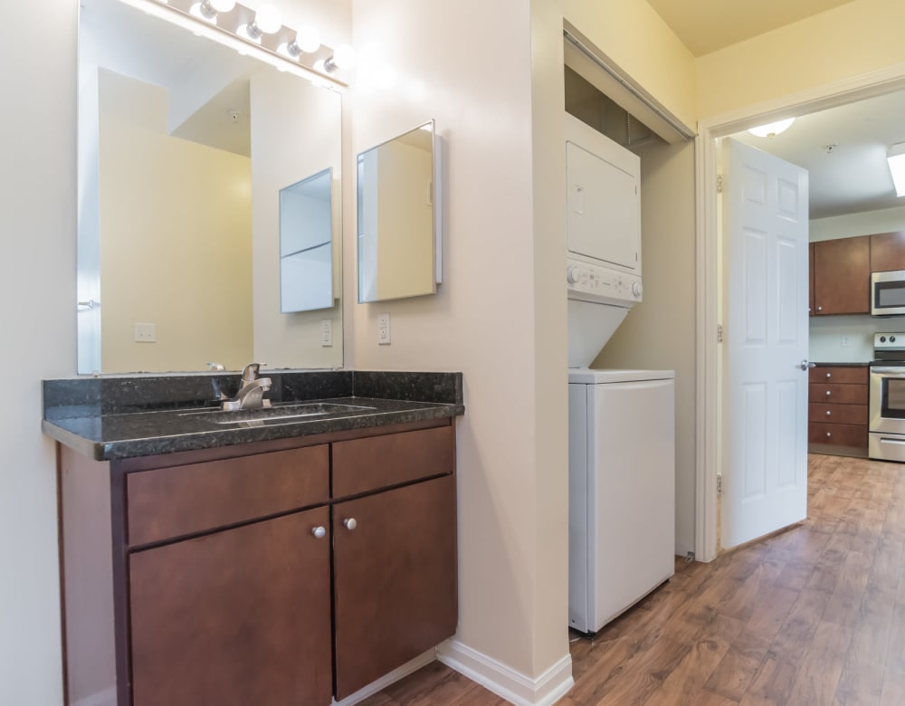 Washer and Dryer at Apartments in New Haven, Connecticut