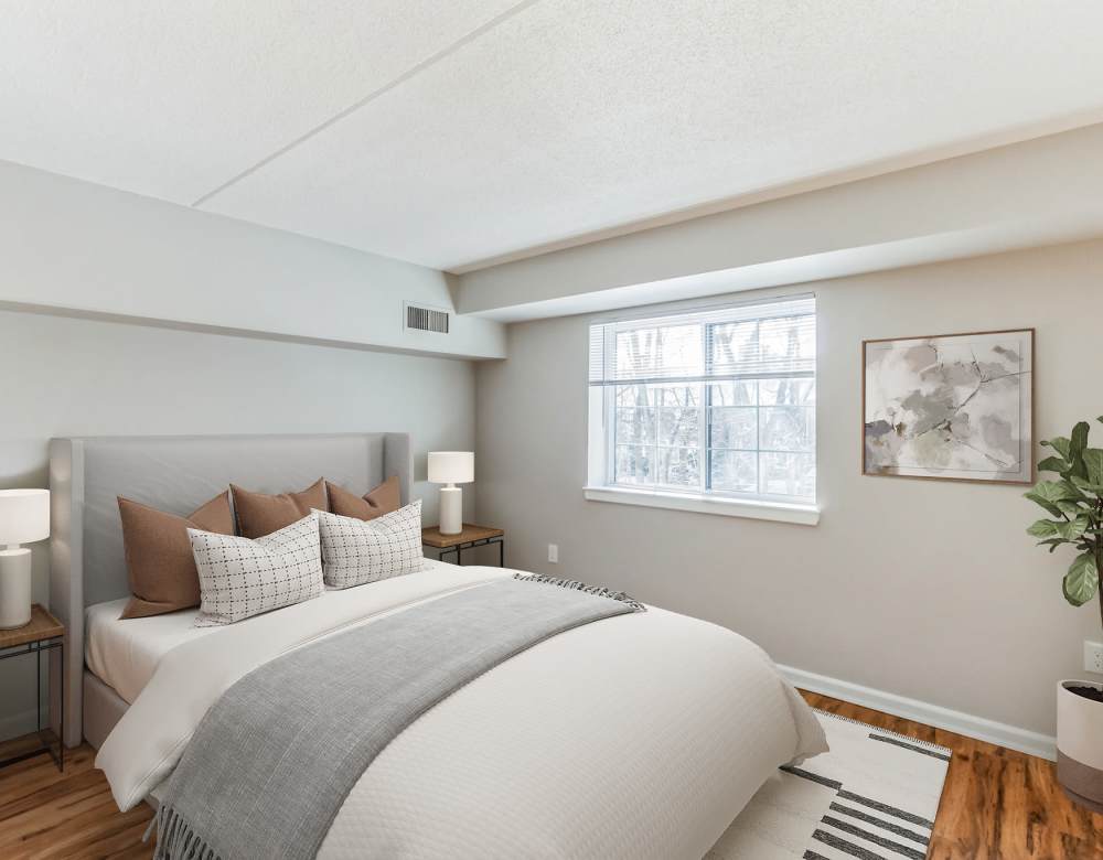 luxury bedroom at Eagle Rock Apartments at Swampscott in Swampscott, Massachusetts