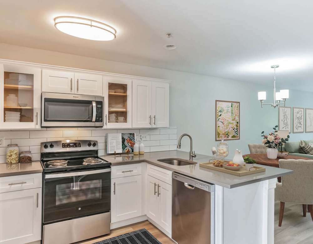 Modern kitchen at Eagle Rock Apartments & Townhomes at Rensselaer in Rensselaer, New York 