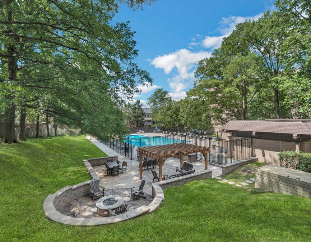 Modern amenities at Merrill House Apartments in Falls Church, Virginia