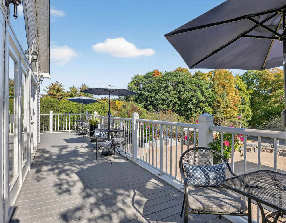 Enjoy our Beautiful Apartments Lounge Area at Vista Point Apartments in Wappingers Falls, New York