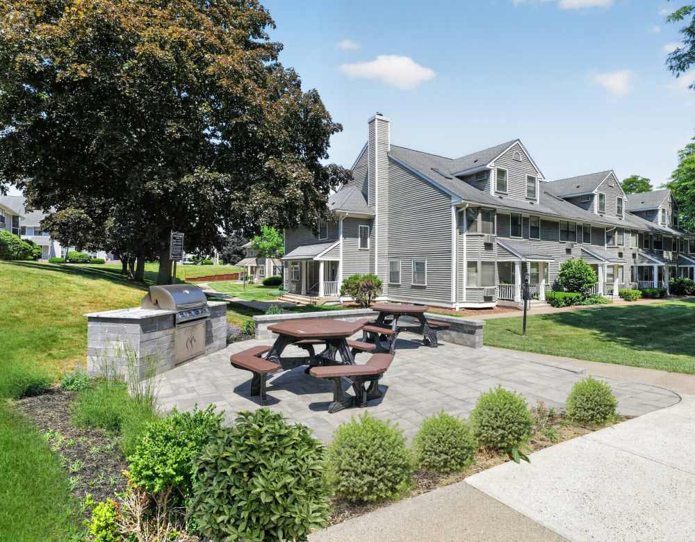Grills at Eagle Rock Apartments at Enfield in Enfield, Connecticut