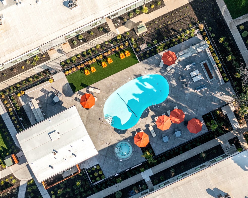 Aerial view of the pool and outdoor seating at Mode in Sacramento, California