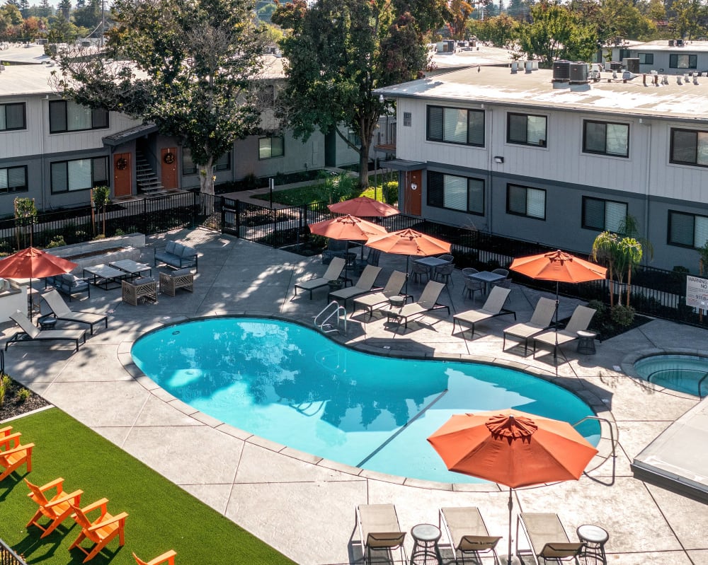 Inviting pool at Mode in Sacramento, California