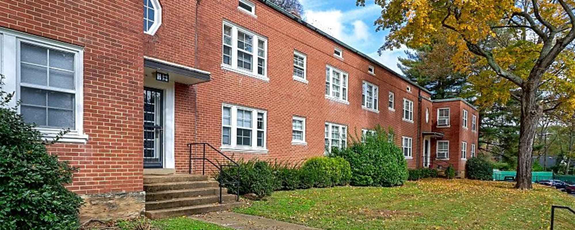 Woodmont Terrace Apartments
