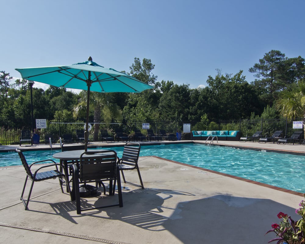 Large pool at The Overlook at Golden Hills in Lexington, South Carolina