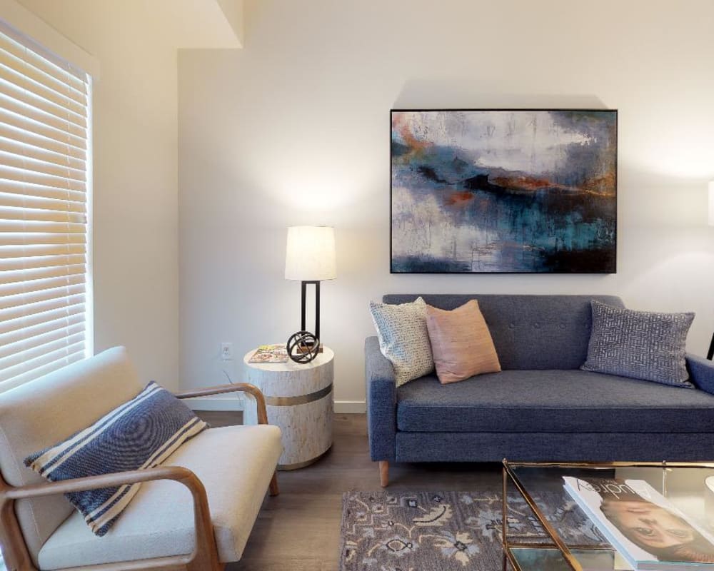 Oaks Minnehaha Longfellow offers 2 bedroom apartments in Minneapolis, Minnesota