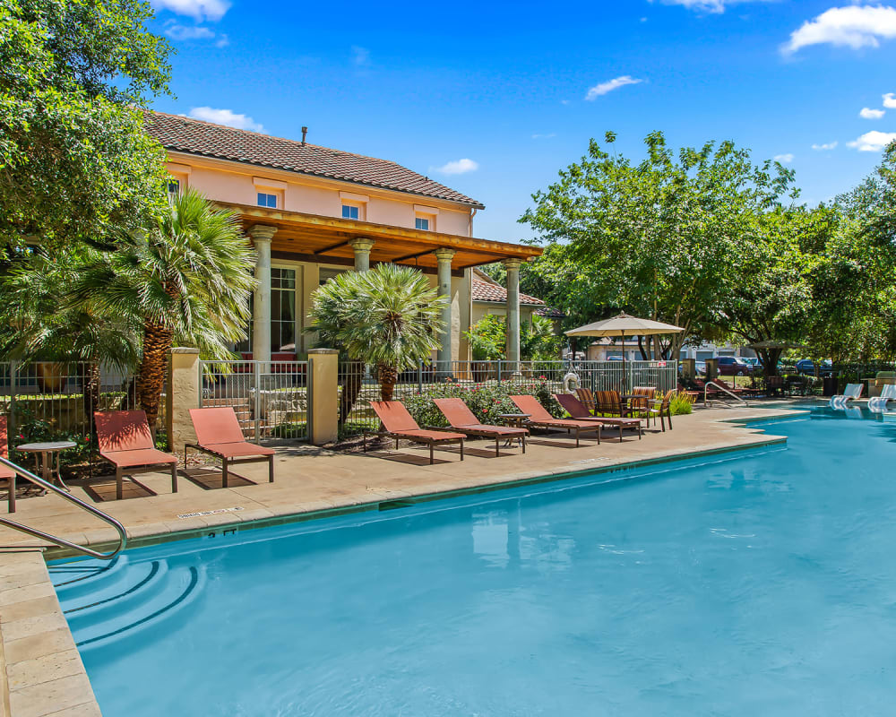 Resort-style pool at Sedona Ranch Apartments in San Antonio, Texas