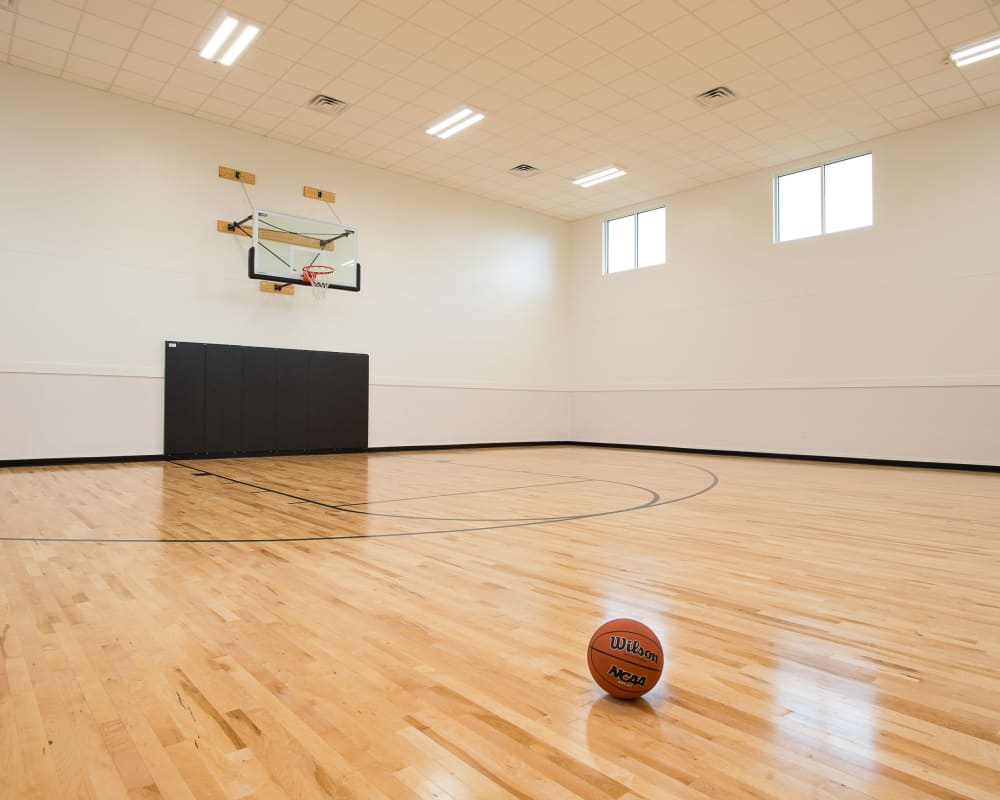 basketballl court at Estancia at Ridgeview Ranch 