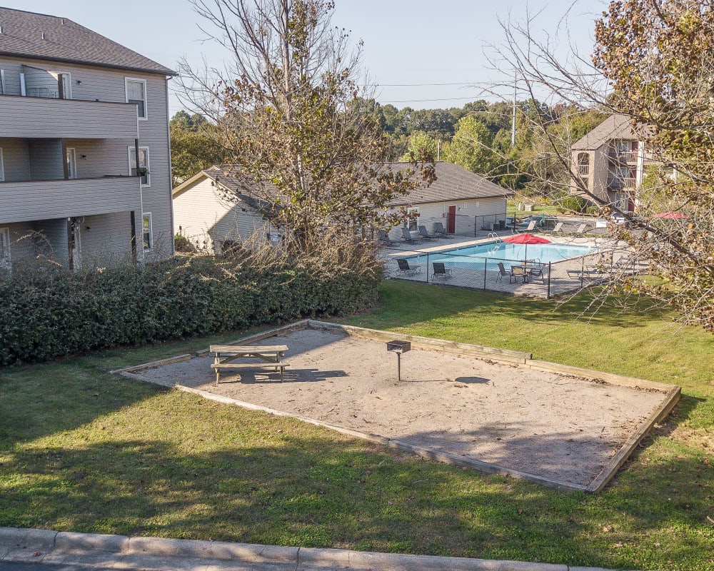 Courtyard at Parkway Station Apartment Homes in Concord, North Carolina