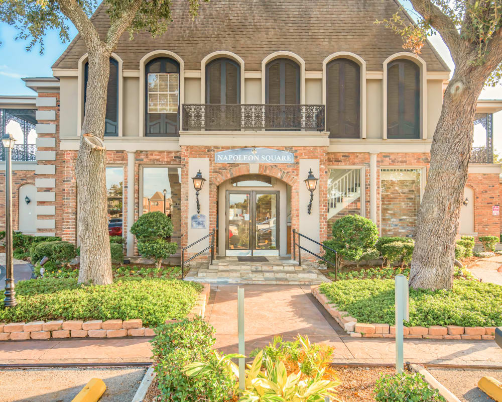 Entrance in Richfield Real Estate Corporation in Houston, Texas