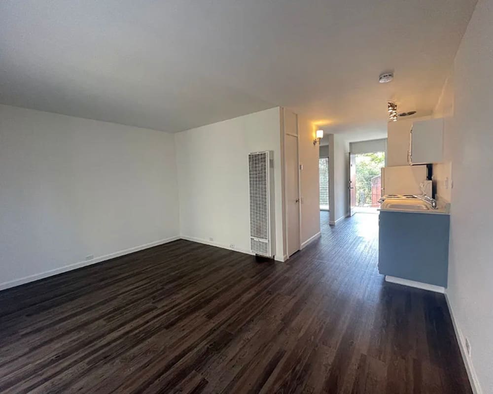 Spacious apartment at 225 Clifton in Oakland, California