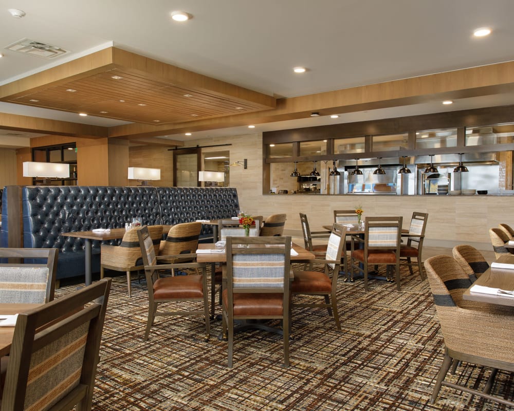 The Lakeside dining room for residents at Touchmark at Emerald Lake in McKinney, Texas