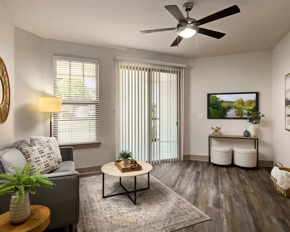 Living room at Villas at the Rim in San Antonio, Texas
