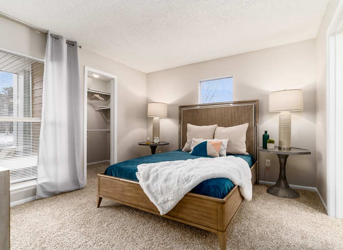 Bedroom with ample closet space at Sterling Place in Columbus, Ohio