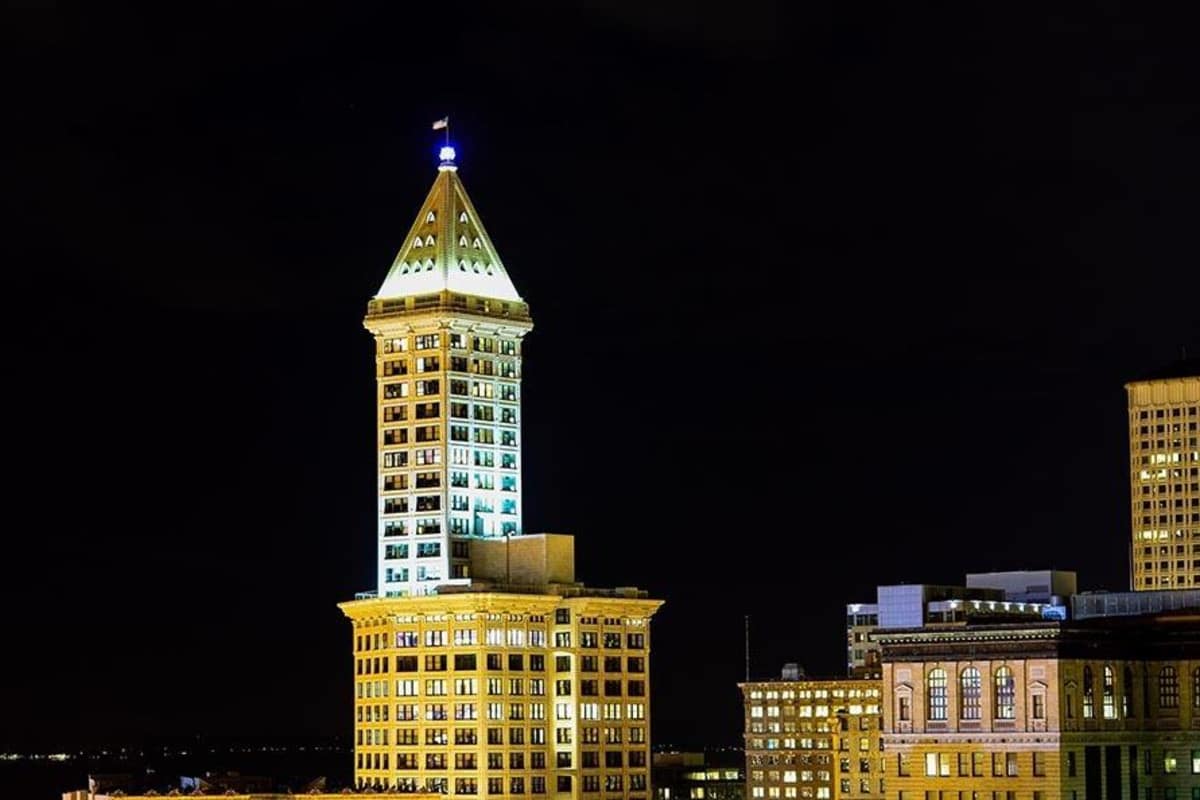 Smith tower at Metropolitan Park Apartments in Seattle, Washington