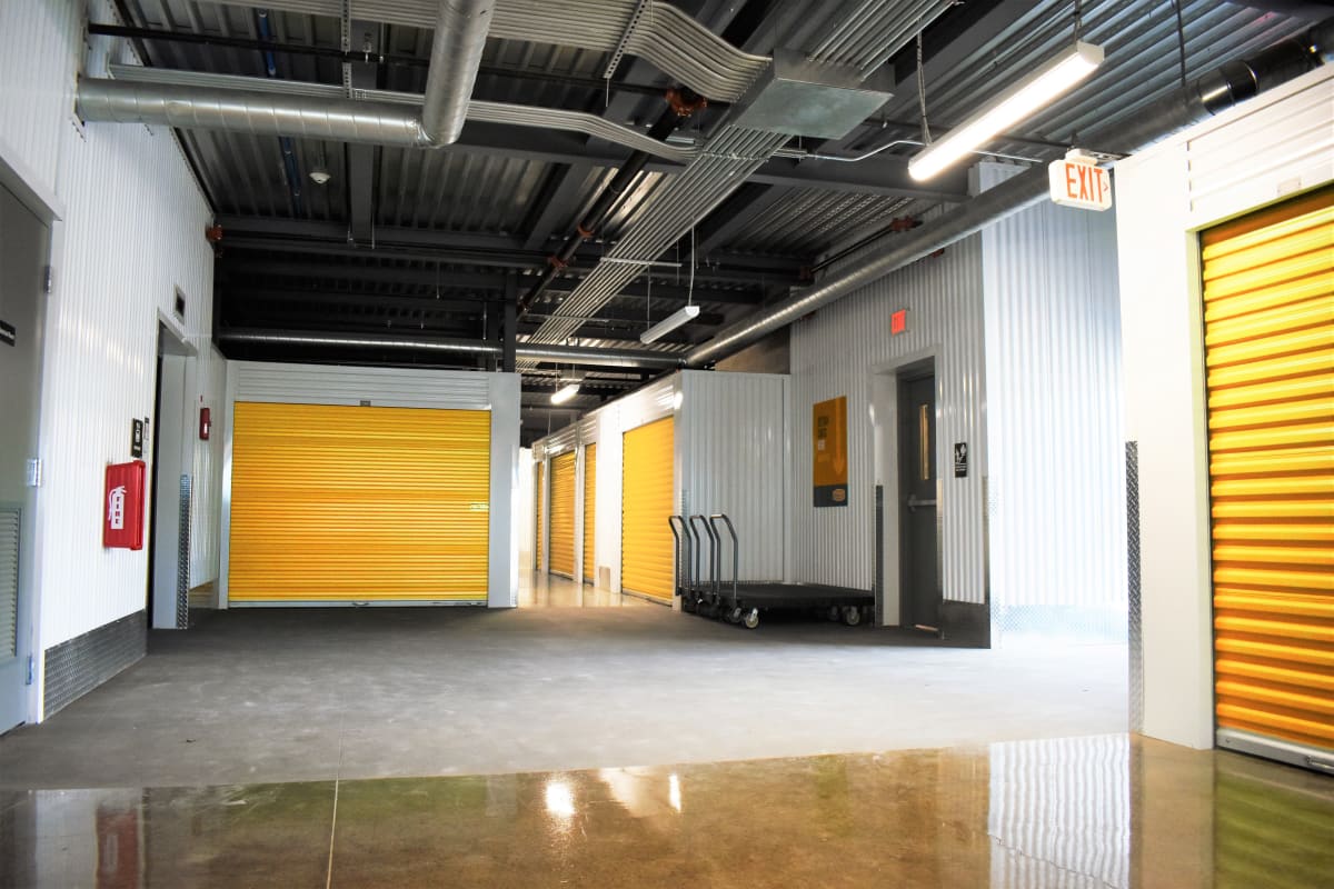 The interior storage units for rent at Storage 365 in Dallas, Texas
