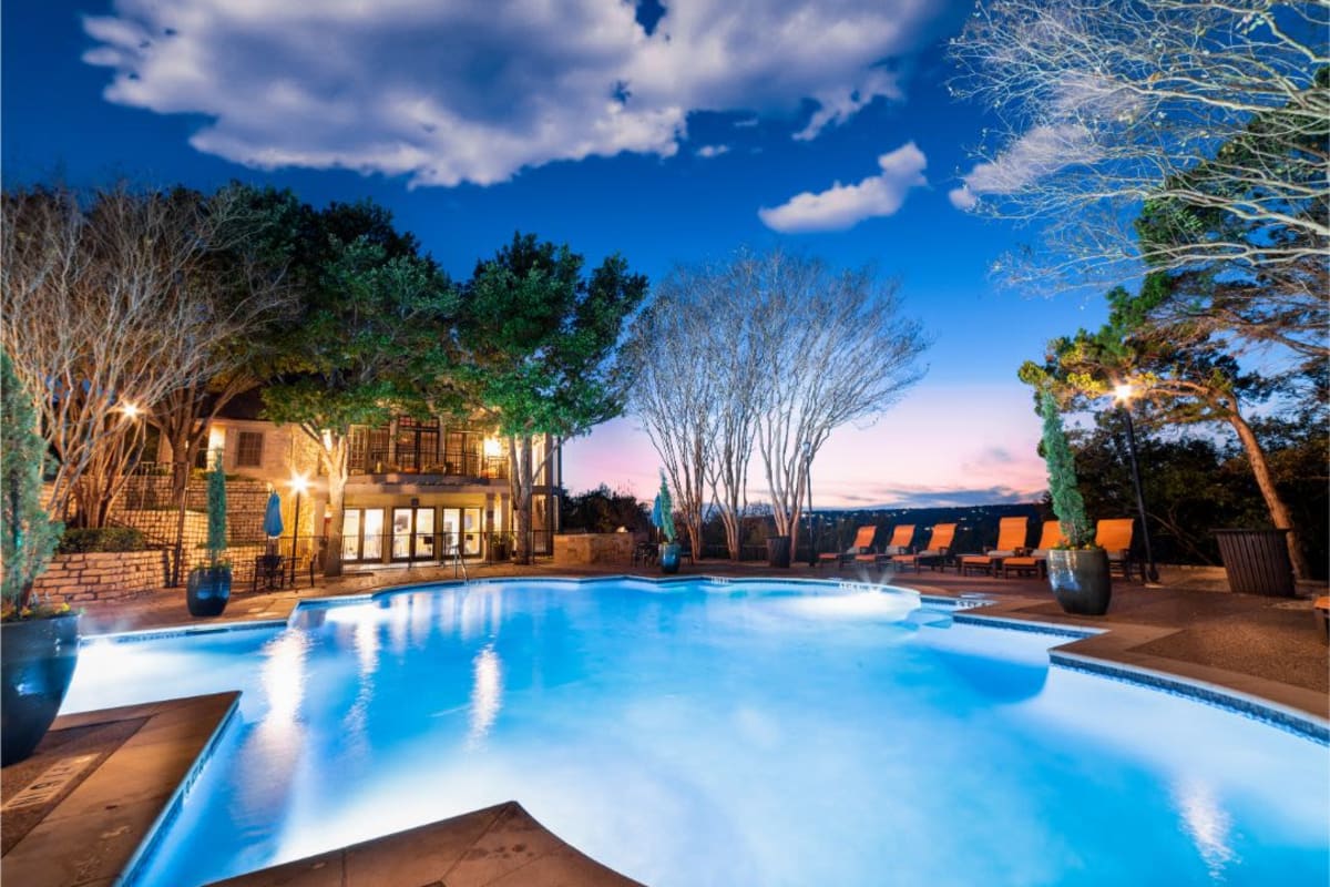 Resort-style swimming pool at Marquis at Treetops in Austin, Texas