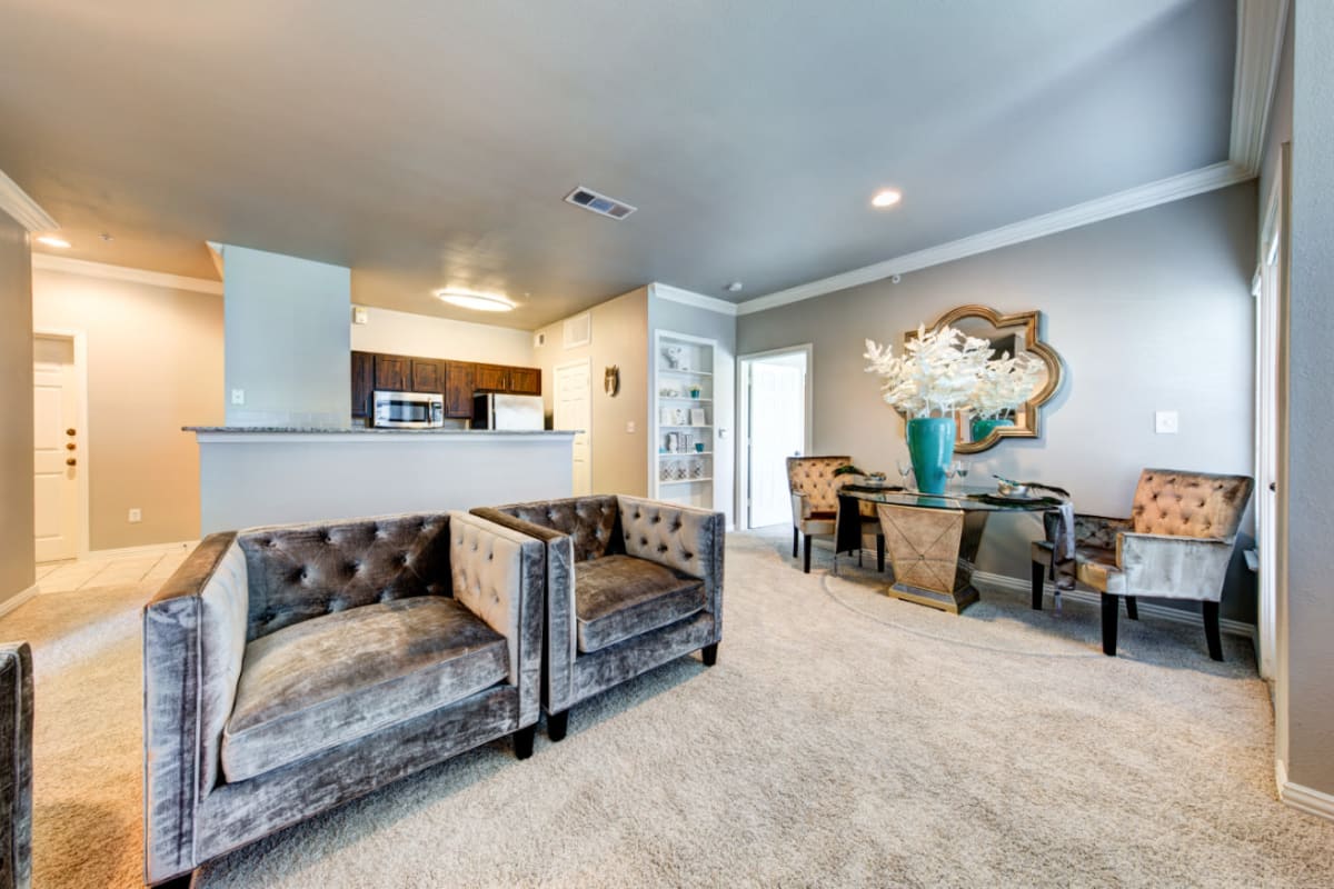 Spacious living room at Marquis at Silver Oaks in Grapevine, Texas