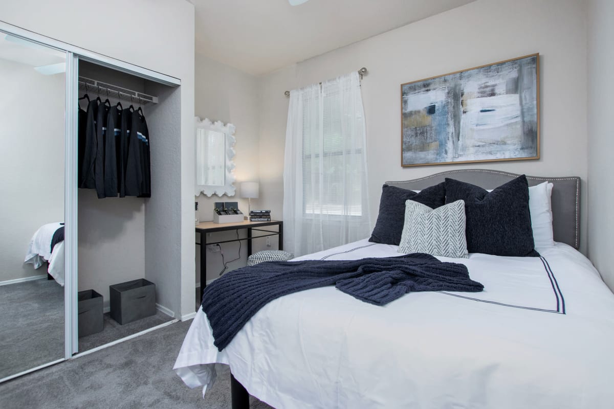 Cozy bedroom with a desk to work on your school work at The Ivy in Tampa, Florida