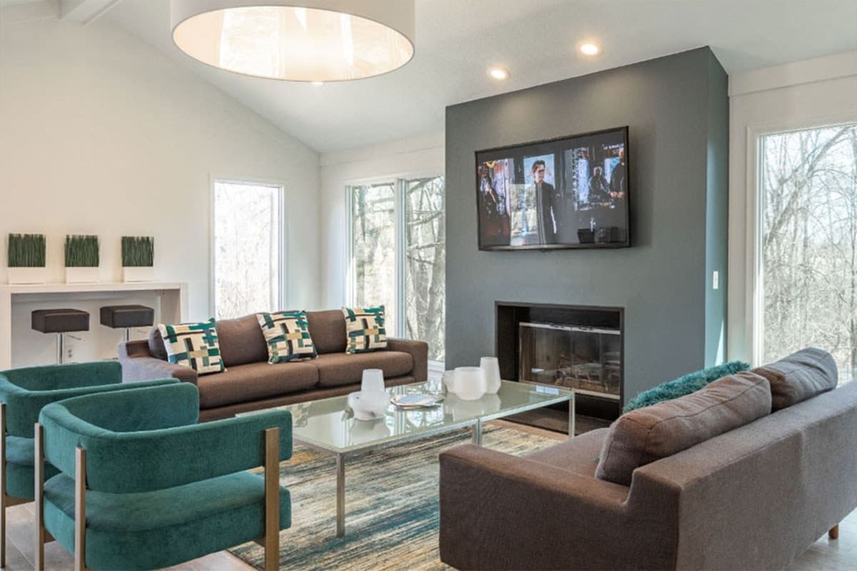 Entrance and gathering area at The Edge at Oakland in Auburn Hills, Michigan
