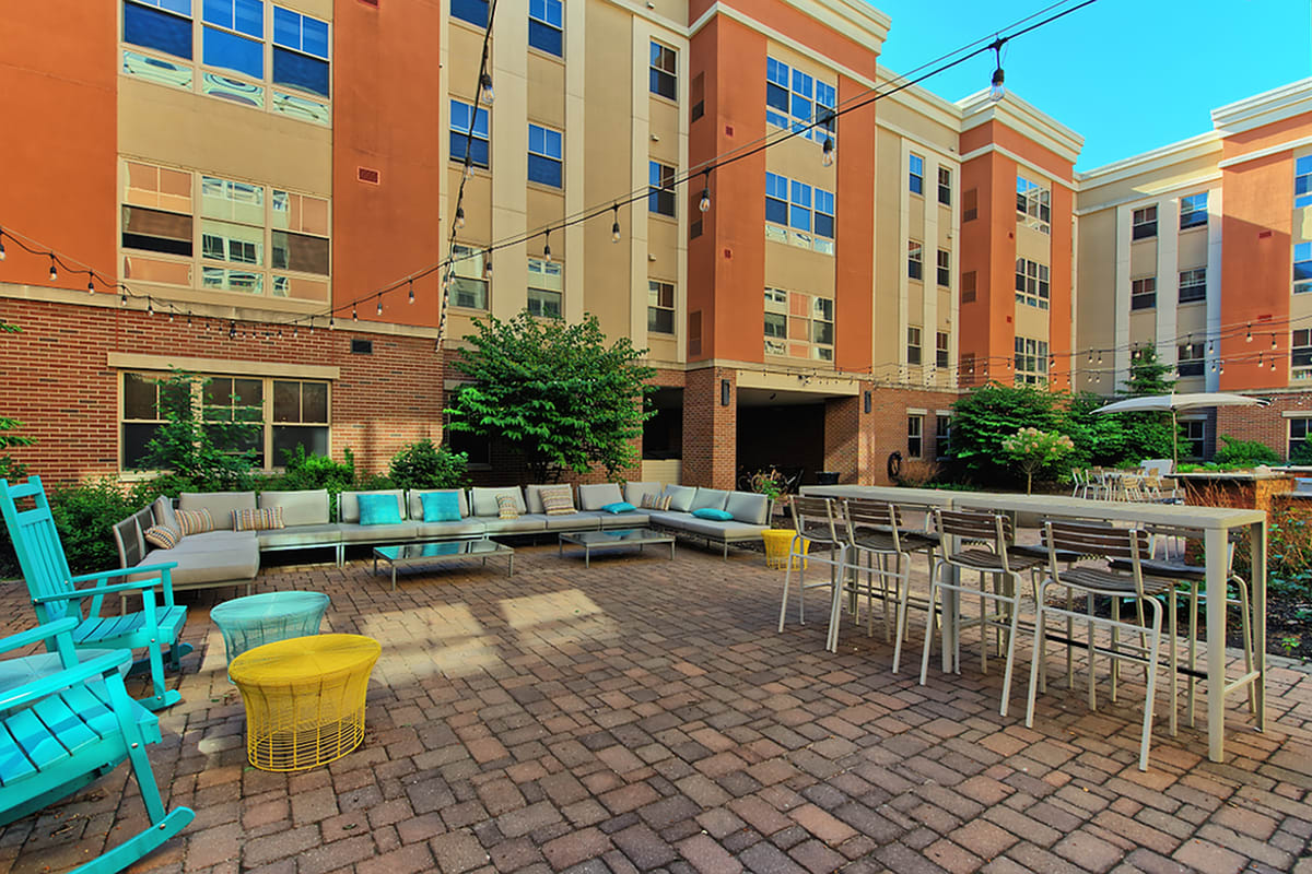 Courtyard with lots of seating at Twin River Commons in Binghamton, New York