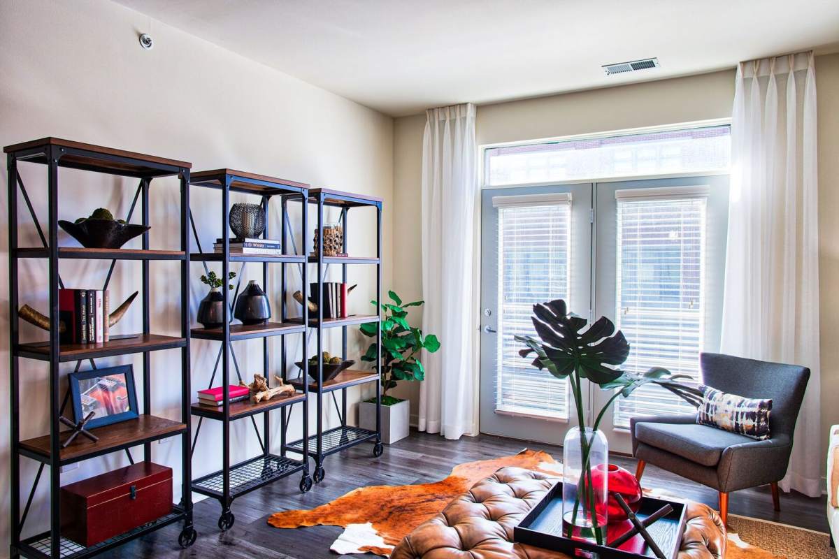 Luxury living at Circa Apartments in Indianapolis, IN