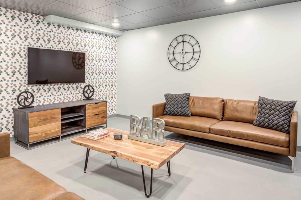 Luxury living at Maple and Main Apartments in Downers Grove, IL