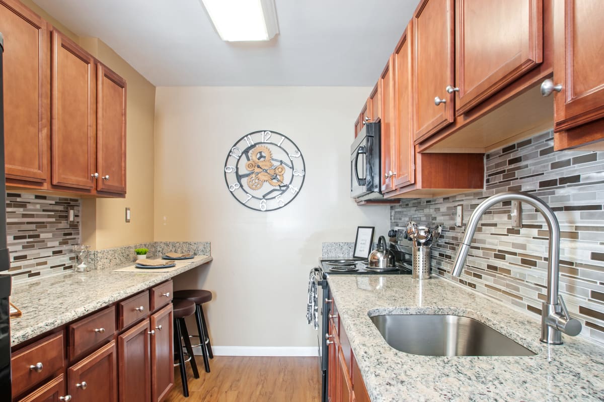 Updated modern kitchen at Montgomery Manor Apartments & Townhomes in Hatfield, Pennsylvania
