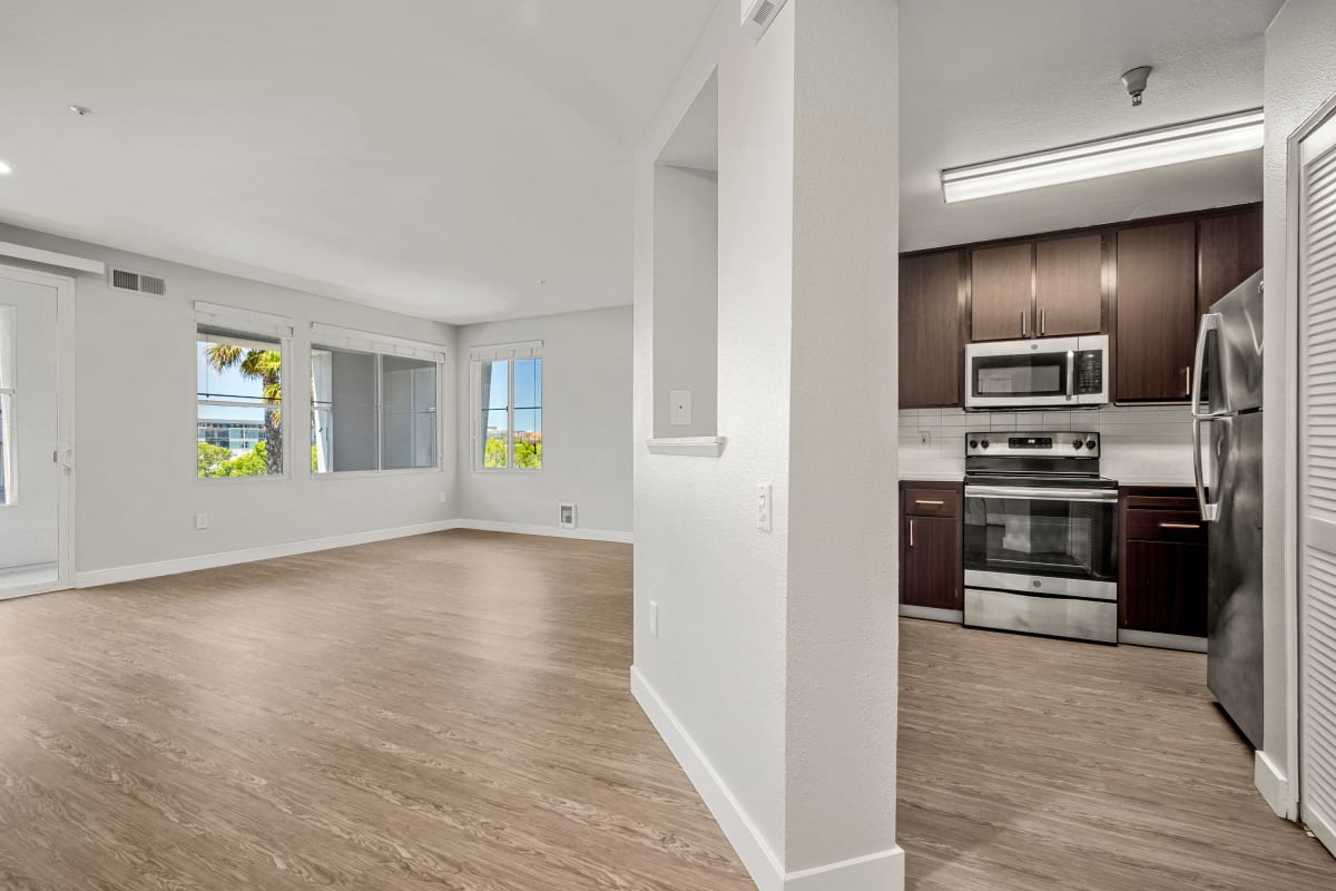 Open floor plan showcasing kitchen at The Bridge at Emeryville in Emeryville, California