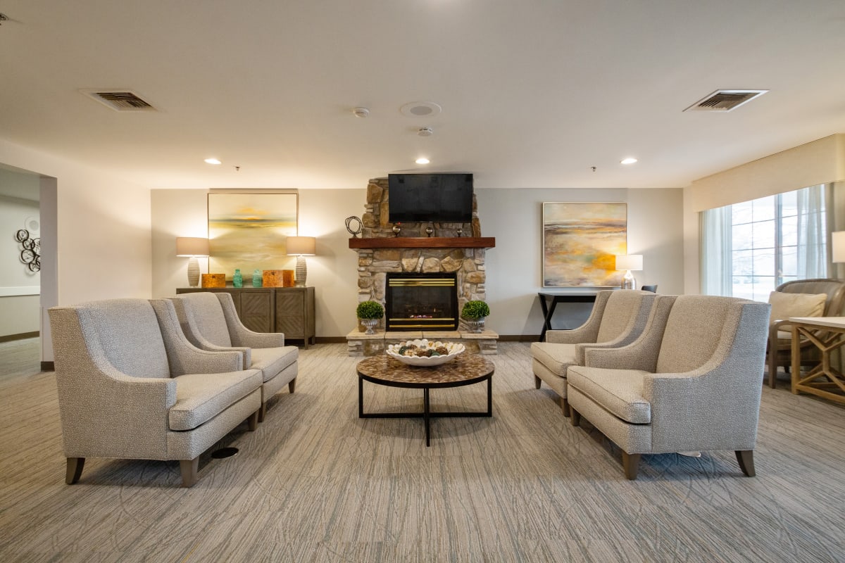 Indoor common area at Trustwell Living at Cherryvale Place in Rockford, Illinois