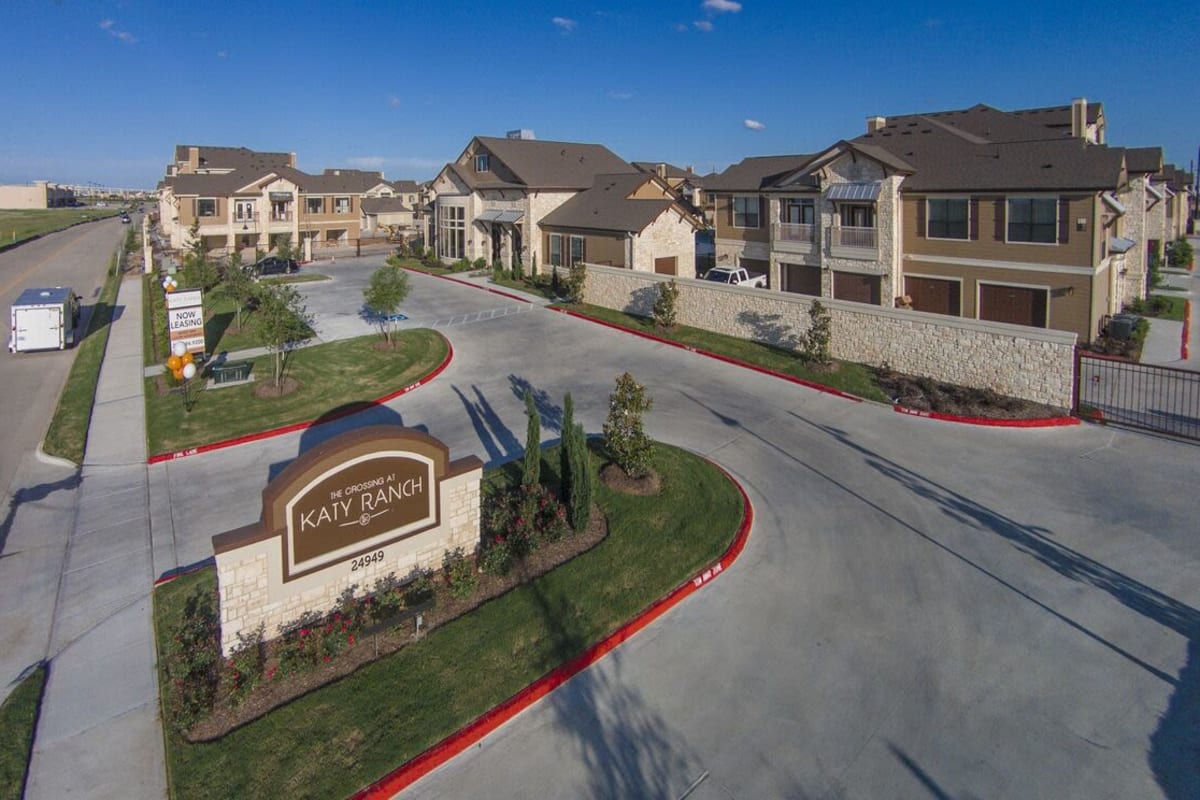 Learn more about amenities like our Gated Community at The Crossing at Katy Ranch in Katy, Texas