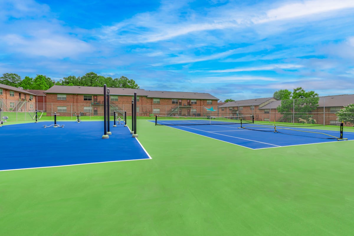 Tennis courts at Breckenridge in Birmingham, Alabama