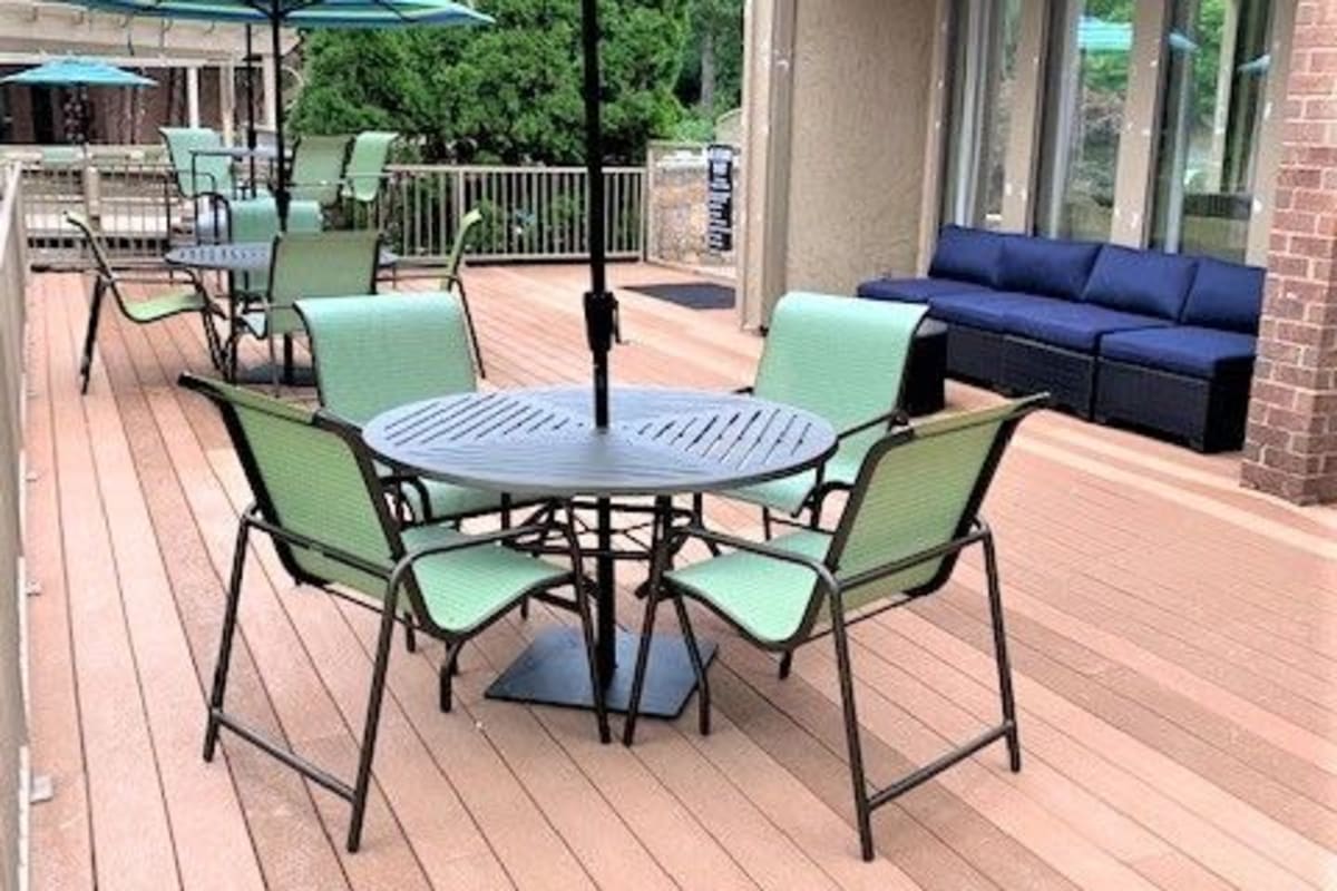 Outdoor patio furniture at Lakes at Lincoln in Greensboro, North Carolina