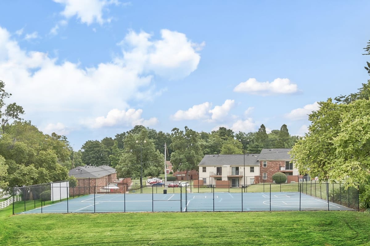 On-site tennis courts at Charlestown of Douglass Hills in Louisville, Kentucky